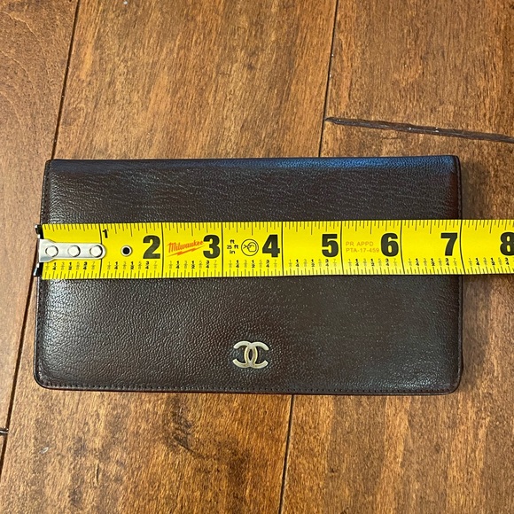Chanel Brown Long Bifold Wallet - Picture 4 of 14